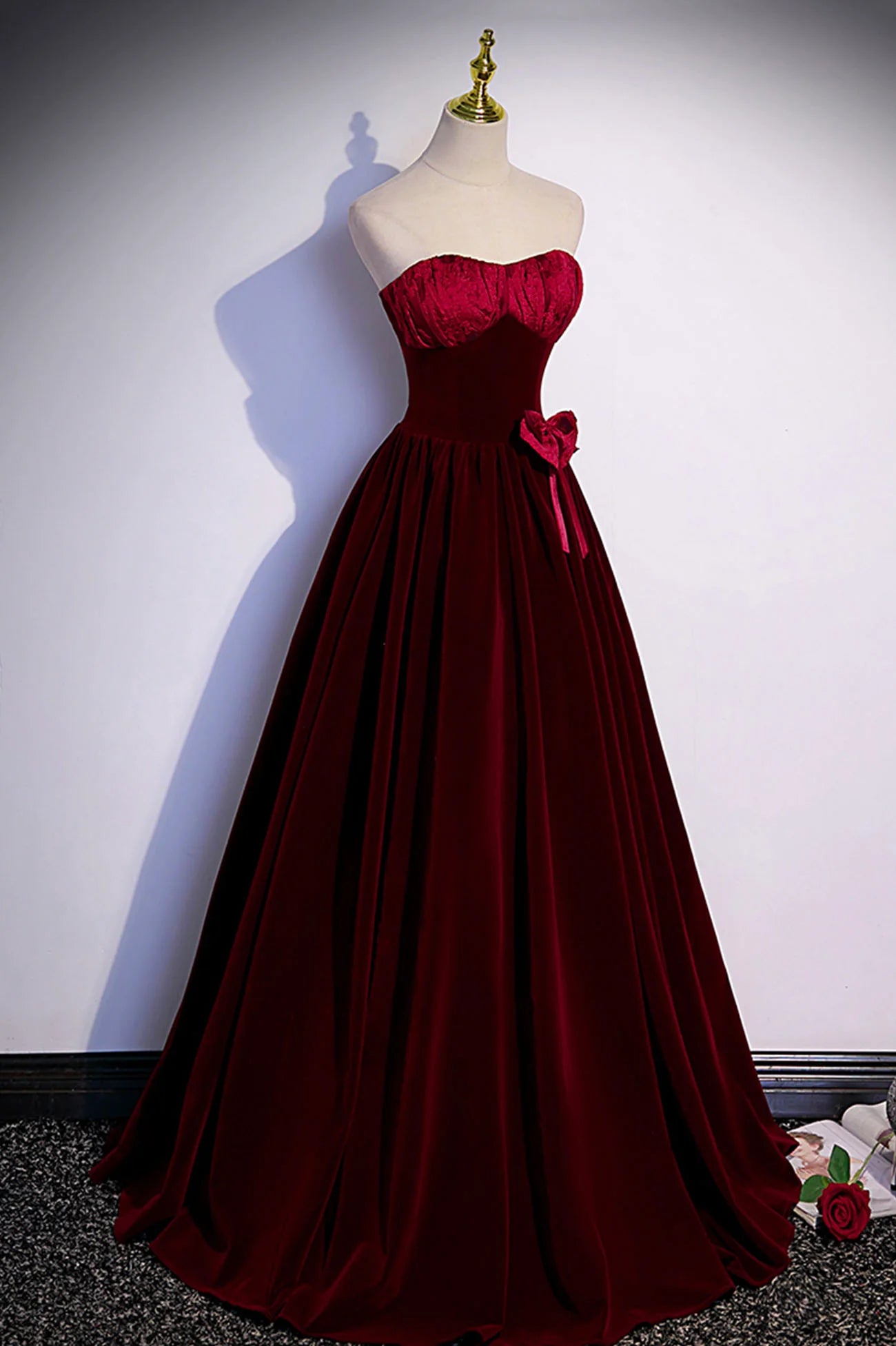 Vestidos Weitese Formales Borgoña Terciopelo Vestido Largo de Fiesta Vestido de Noche de Corte A Tiendas con Vestidos de Fiesta